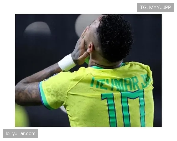 内马尔家庭生活首度公开：温情日常展现深厚亲情纽带