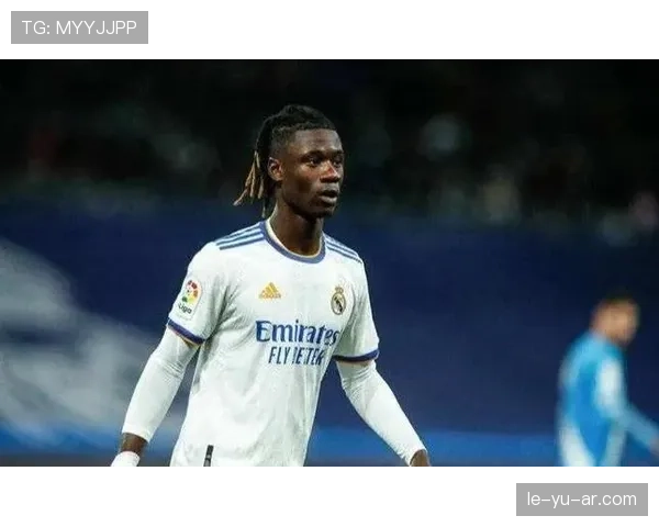 卡马文加表现稳健，卓越传球视野成球队攻防转换关键