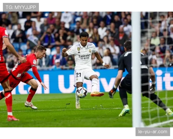 赫塔菲防线持续升级，防守数据亮眼引关注