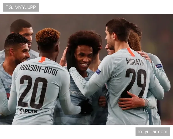 切尔西欧联杯表现稳健，强势发挥引球迷热议