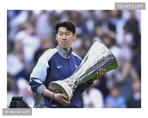 孙兴慜以顶级射手风采获得英超金靴，状态持续提升