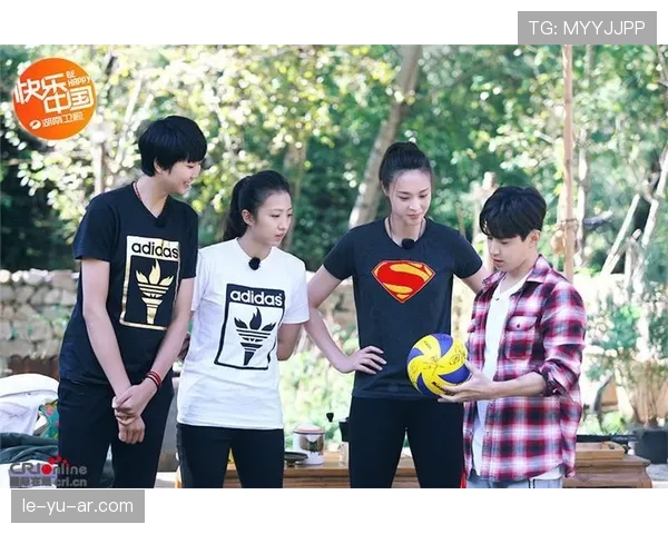 袁心玥正式发家记录曝光，训练房外的豪车才是亮点？